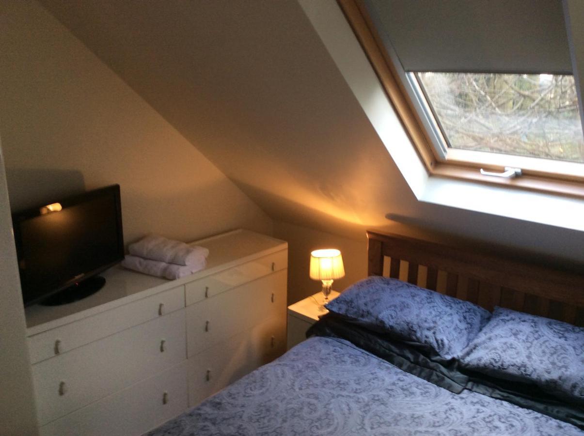 2 Bedroom Furnished Apartment In A Rural Position Stone  Zewnętrze zdjęcie