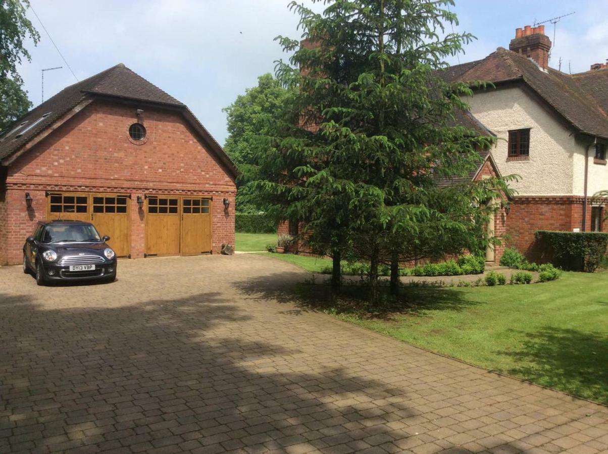 2 Bedroom Furnished Apartment In A Rural Position Stone  Zewnętrze zdjęcie